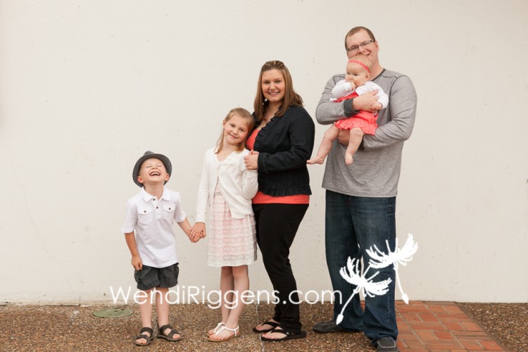 15 Minute Family Photo Session with Wendi Riggens Photography