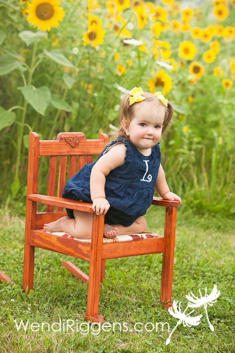 Sunflower Field Family & Baby Sessions by Wendi Riggens Photography03